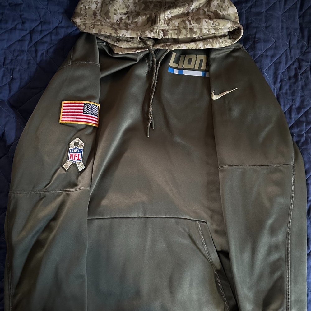 Detroit Lions Salute to Service Hoodie